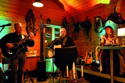 Lesung-Engelner-Bahnhof-1024x683